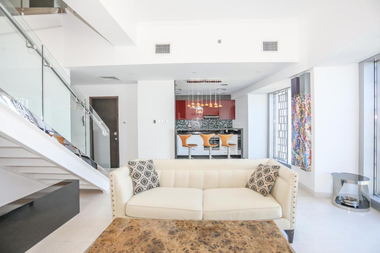 شقة Penthouse In Dubai Marina , Cayan Tower , Sea View المظهر الخارجي الصورة