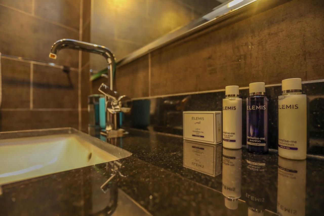 شقة Penthouse In Dubai Marina , Cayan Tower , Sea View المظهر الخارجي الصورة